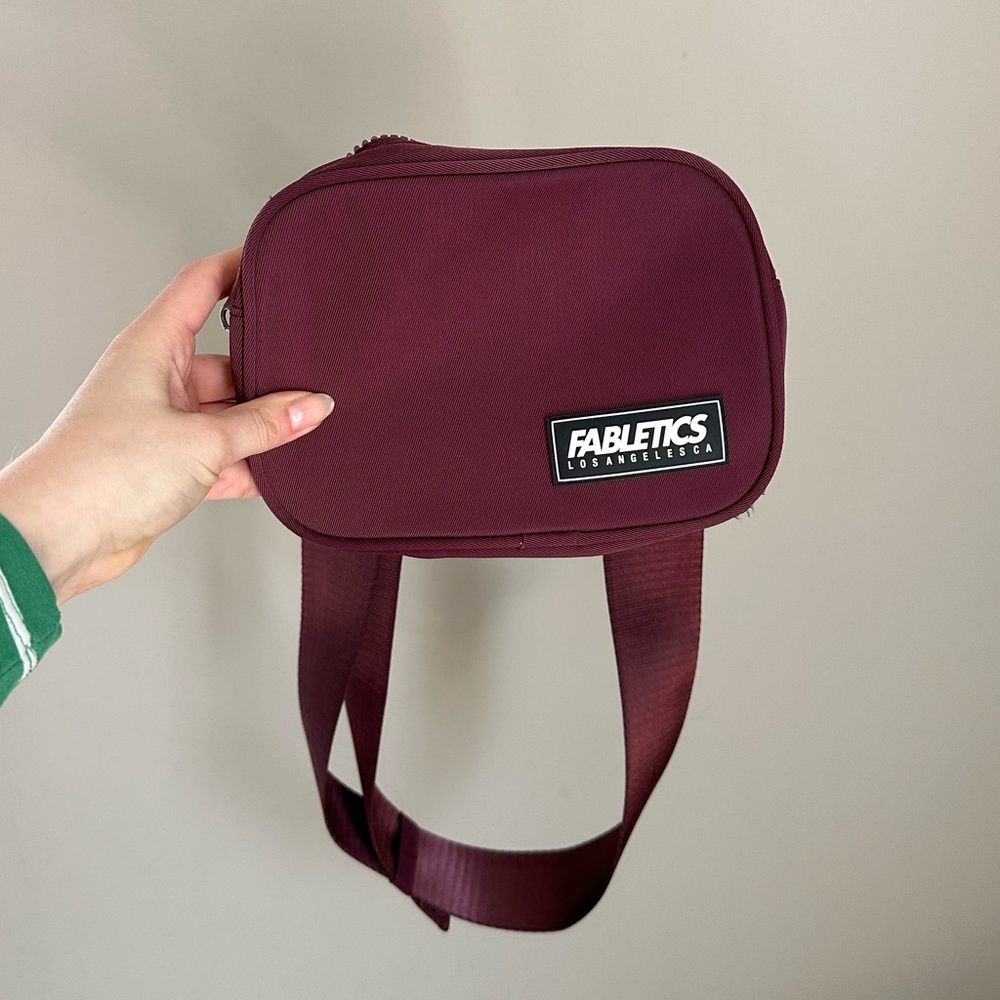 Maroon Fabletics crossbody belt bag